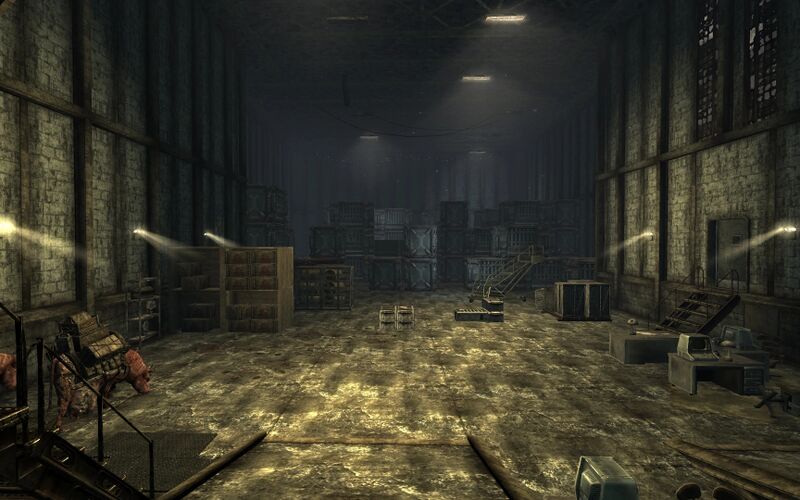 Fichier:FNV Entrepôt abandonné 01.jpg