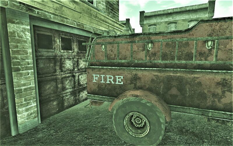 Fichier:FNV cour caserne Searchlight2.jpg