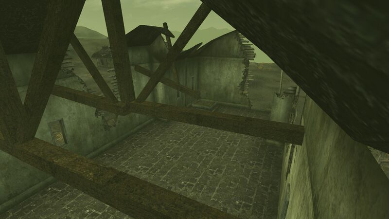 Fichier:FNV eglise est Searchlight interieur.jpg
