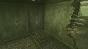 FNV sous sol eglise Searchlight entree.jpg