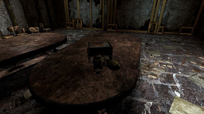 Fichier:FNV sous sol eglise Searchlight mini nukes.jpg