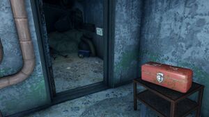 FO4 Bar clandestin de Concord Couloir condamne.jpg