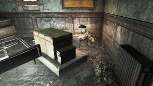 FO4 Bar clandestin de Concord Malle.jpg