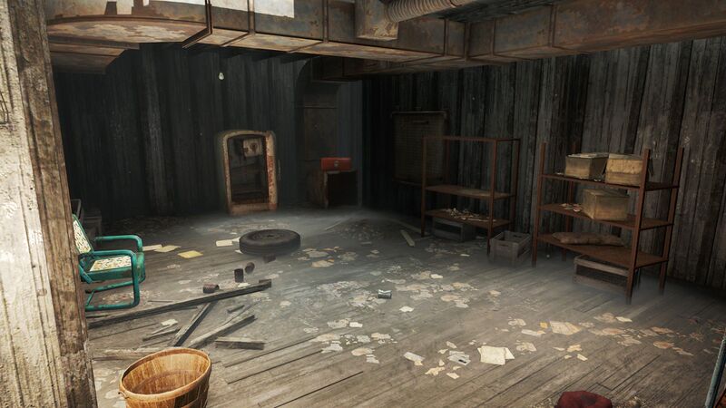 Fichier:FO4 Bar clandestin de Concord Sous-sol.jpg