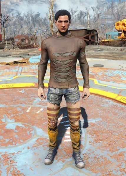 Fichier:FO4 Chaussettes et chemise déchirées.jpg