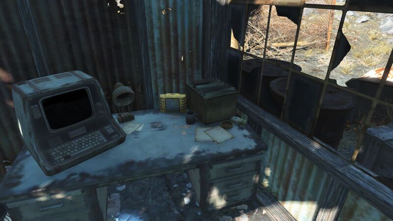Fichier:FO4 emplacement Mention légale.jpg