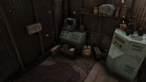 FO76BS Autoroute35 water tower 02.jpg