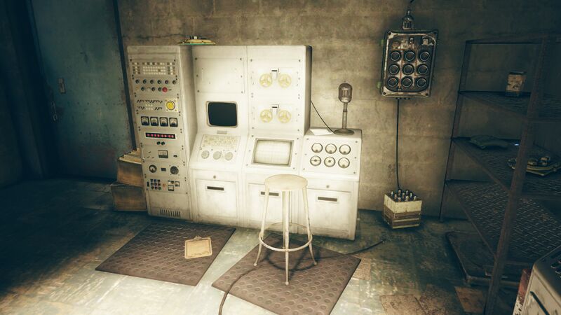 Fichier:FO76 Abbie's bunker (Scorched Detection System Terminal).jpg