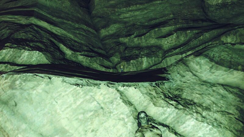 Fichier:FO76 Cavernes de l etrange interieur figurine 3.jpg