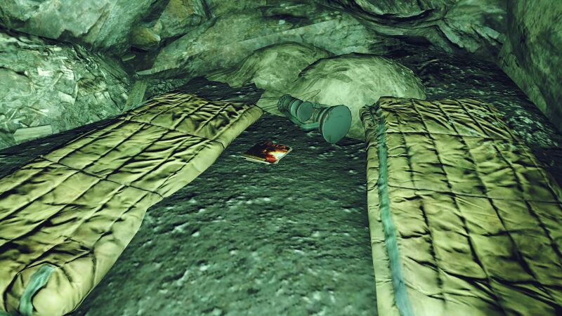Fichier:FO76 Cavernes de l etrange interieur revue 2.jpg