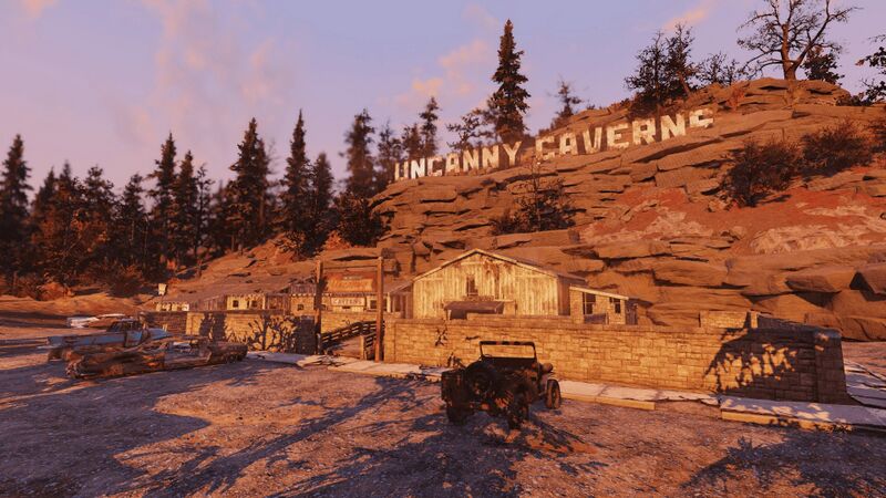 Fichier:FO76 Cavernes de l etrange vue generale.jpg