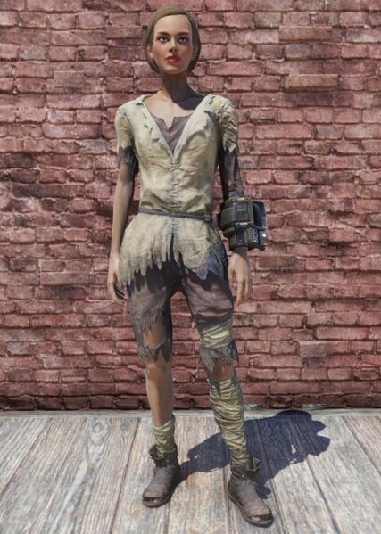 Fichier:FO76 Haillons déchirés.jpg