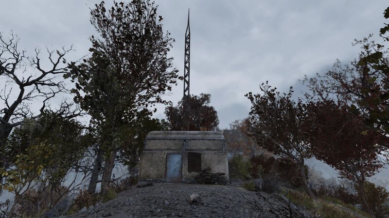 Fichier:FO76 Station de transmission 1AT-U03 06.jpg