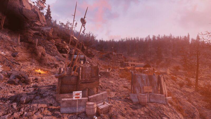 Fichier:FO76 Striker Row 01.jpg
