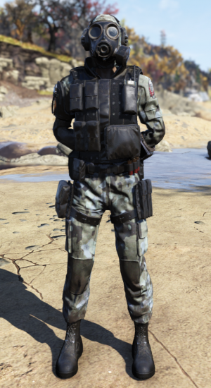 Fallout 76 Brotherhood Special Ops Suit with Mask.png