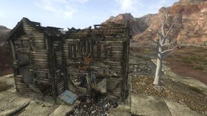 Fnv Armurerie du Grand Khan Entree.jpg