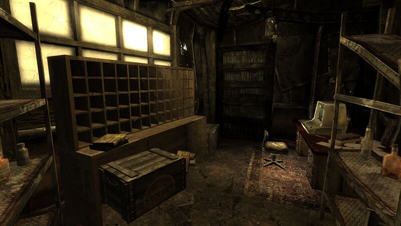 Fichier:Fnv Prospector Saloon bureau Trudy.jpg