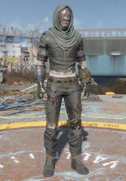 Fichier:Fo4DisciplesWrappedArmor wCowlTornShJeans.png