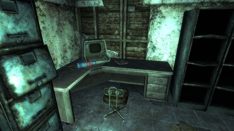 Fichier:Lying Congressional Style NCR Correctional Facility.jpg
