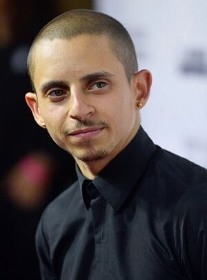 Moises Arias.jpg